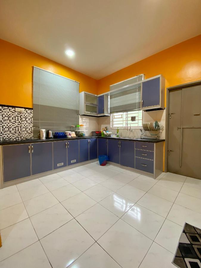 Desyafiq Homestay Kuala Kedah Luaran gambar