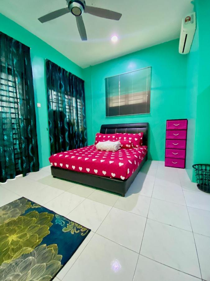 Desyafiq Homestay Kuala Kedah Luaran gambar